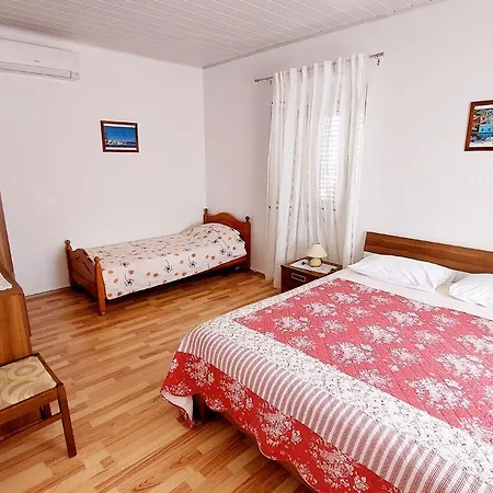 Nadi Διαμέρισμα Unije